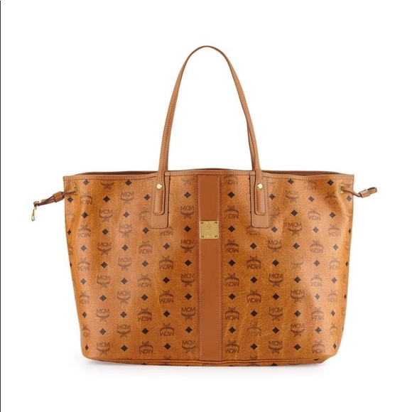 mcm clutch sale